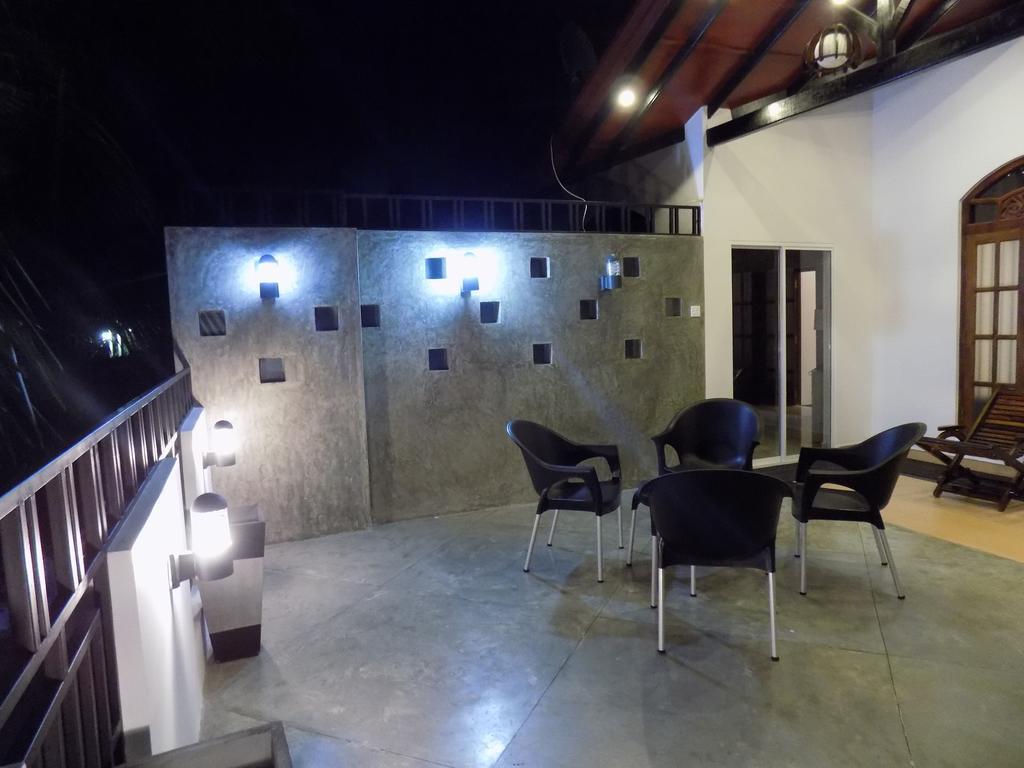 Prosperity Villa Негомбо Екстериор снимка