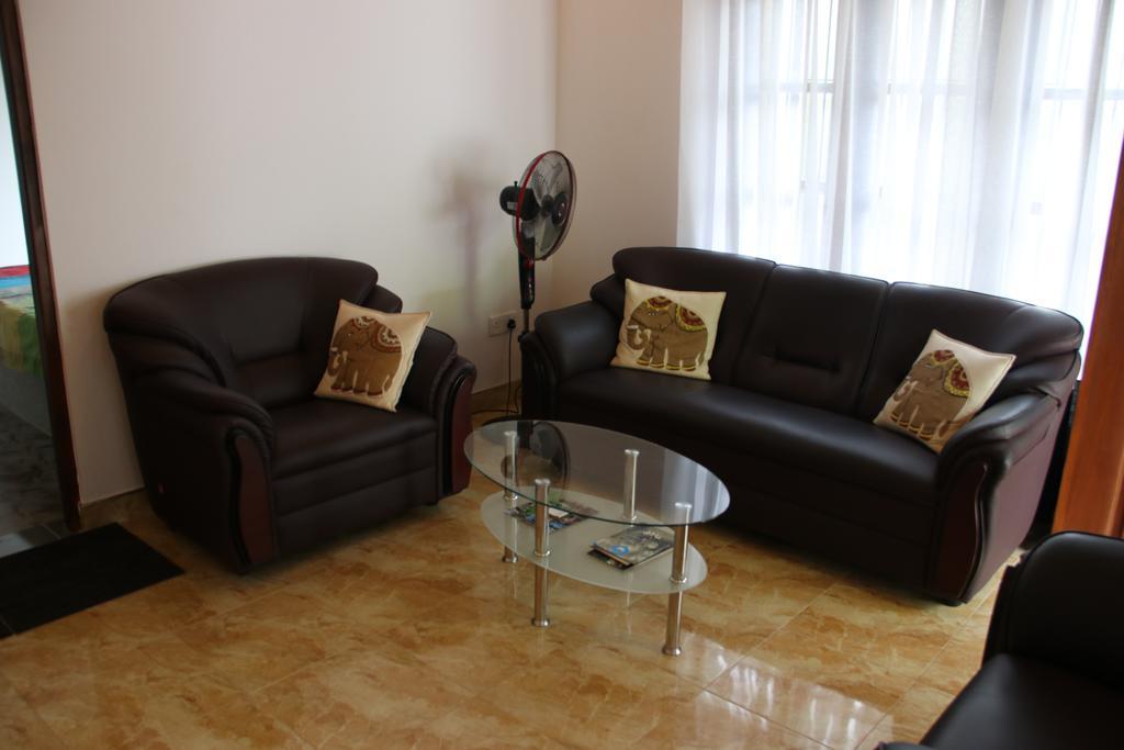 Prosperity Villa Негомбо Екстериор снимка