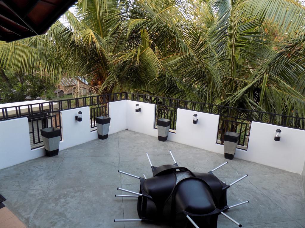 Prosperity Villa Негомбо Екстериор снимка