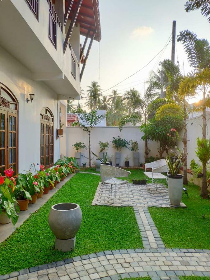 Prosperity Villa Негомбо Екстериор снимка